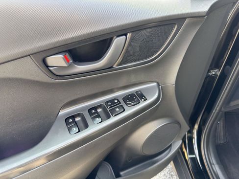 Used 2019 Hyundai Kona SEL FWD image 22