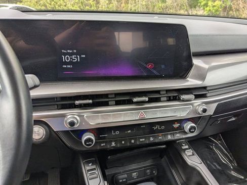 Used 2025 Kia Telluride S image 20