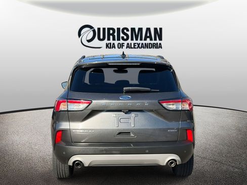 Used 2020 Ford Escape Titanium image 20