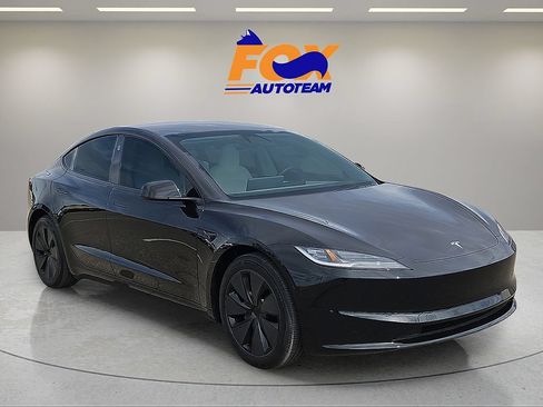 Used 2025 Tesla Model 3 Long Range AWD/4WD image 6