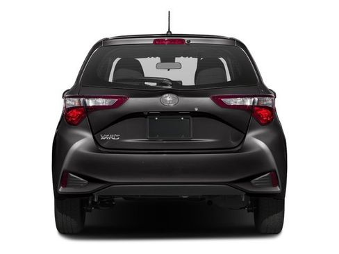 Used 2018 Toyota Yaris L FWD image 5