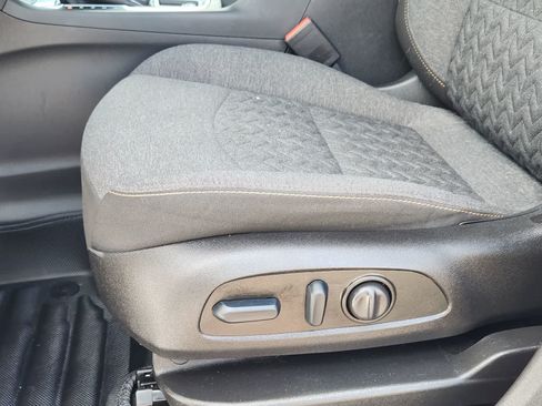 Used 2023 Chevrolet Equinox LT AWD/4WD image 22