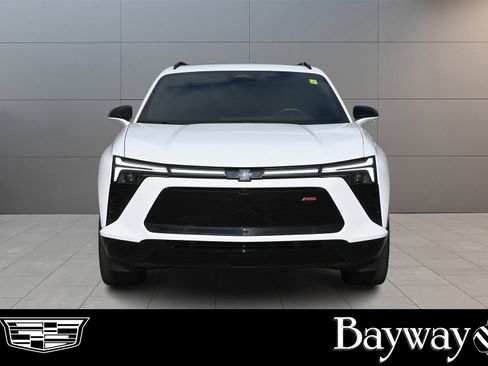 Used 2024 Chevrolet Blazer EV RS image 2