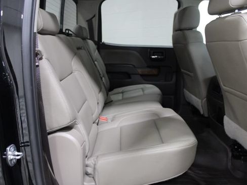 Used 2018 GMC Sierra 1500 SLT AWD/4WD image 30