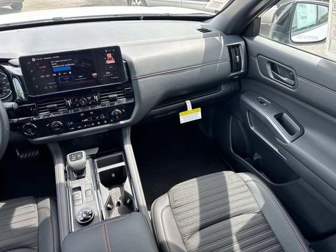 New 2026 Nissan Pathfinder Rock Creek AWD/4WD image 21