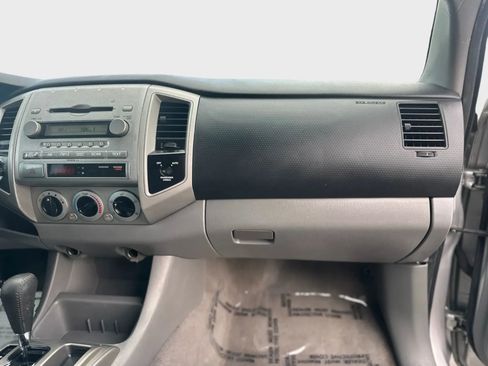 Used 2006 Toyota Tacoma 4x4 Access Cab V6 image 24