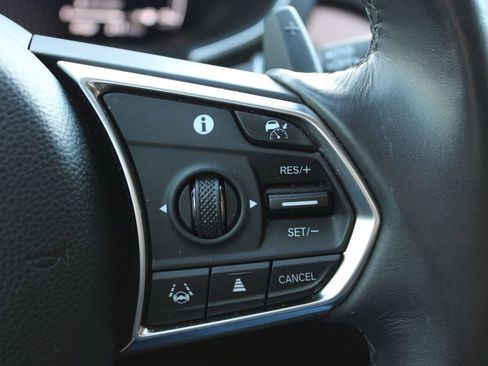 Used 2024 Acura MDX SH-AWD w/ Technology Package image 32