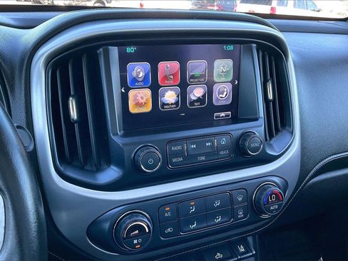 Used 2018 GMC Canyon SLT w/ Driver Alert Package image 26