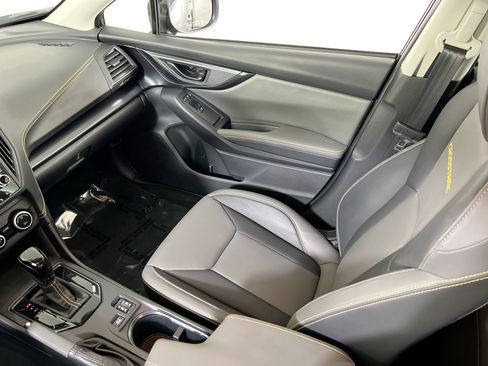 Used 2022 Subaru Crosstrek 2.5i Sport w/ Moonroof Package image 23