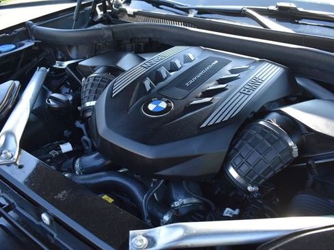 Used 2020 BMW X5 M50i w/ Executive Package AWD/4WD image 38
