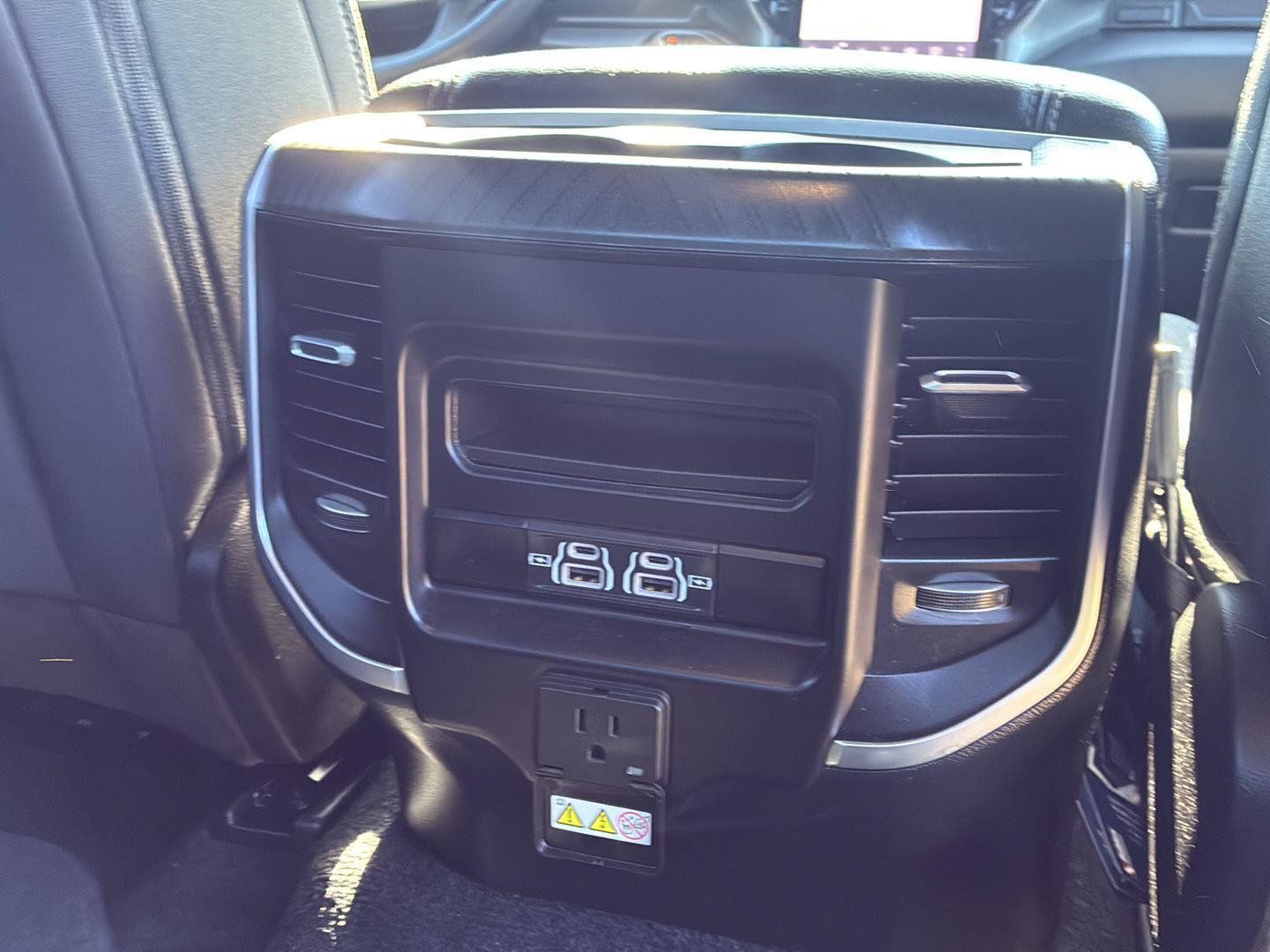 Used 2025 RAM 1500 Big Horn AWD/4WD image 22