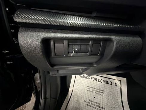 Used 2024 Subaru Crosstrek 2.0i Premium image 16