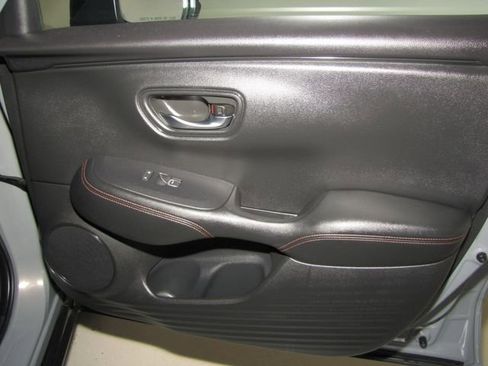 Certified 2023 Honda HR-V Sport image 19