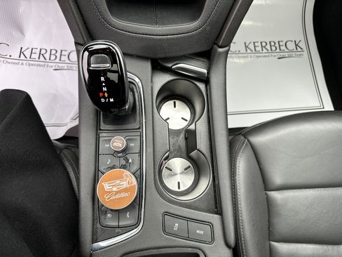 Certified 2022 Cadillac XT5 Premium Luxury w/ LPO, Floor Liner Package image 31