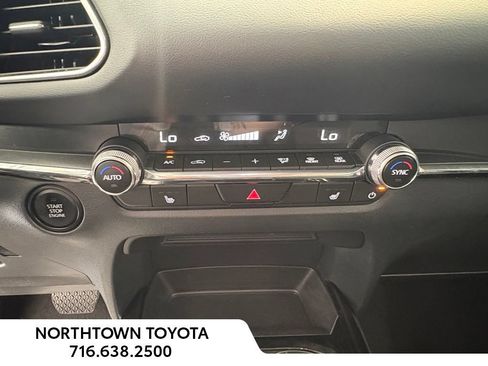 Used 2025 MAZDA CX-30 AWD 2.5 S w/ Preferred Package image 23