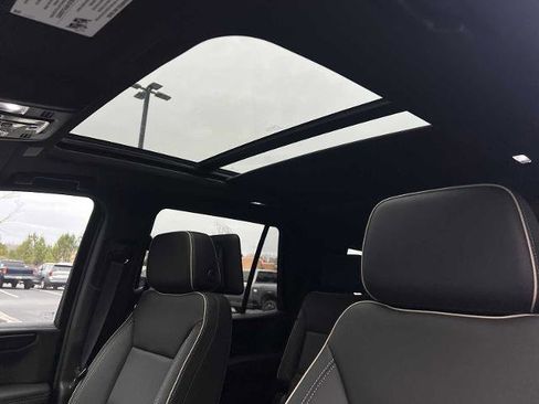 New 2026 GMC Yukon Elevation w/ Elevation Premium Package image 14