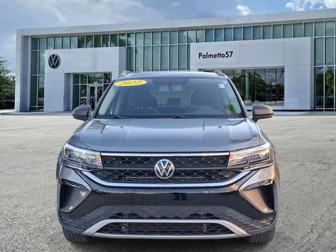 Used 2022 Volkswagen Taos S FWD image 2