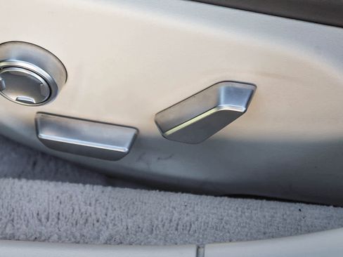 Used 2023 Lucid Air Touring image 21