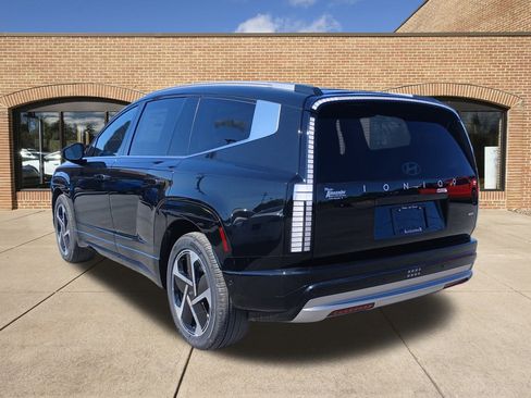 New 2026 Hyundai Ioniq 9 Limited image 6