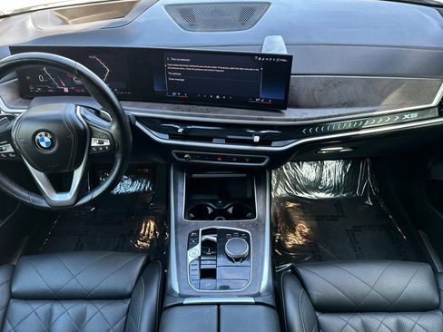Used 2025 BMW X5 sDrive40i image 13