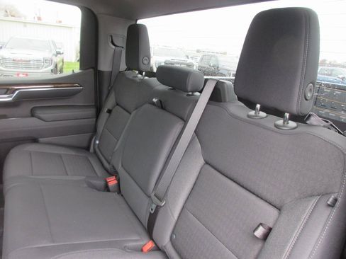 New 2026 GMC Sierra 1500 Elevation image 15