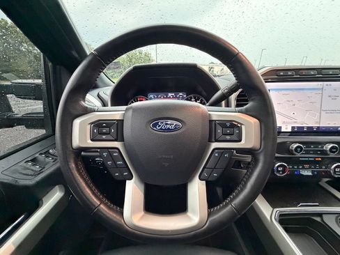 Used 2022 Ford F250 Lariat w/ Tremor Off-Road Package AWD/4WD image 10