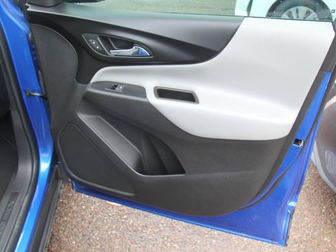 Used 2019 Chevrolet Equinox LS image 22