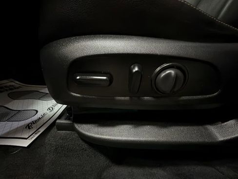 Certified 2021 Chevrolet Traverse Premier w/ Redline Edition image 12