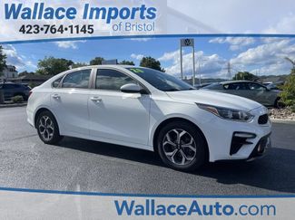 Used 2020 Kia Forte LXS FWD video 1