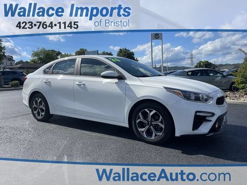 Used 2020 Kia Forte LXS FWD image 1