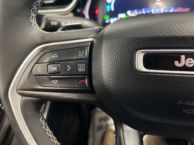 Used 2023 Jeep Grand Cherokee 4WD 4xe image 25