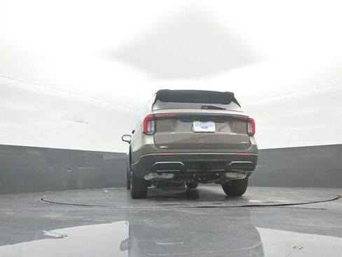 New 2026 Ford Explorer ST-Line AWD/4WD image 38