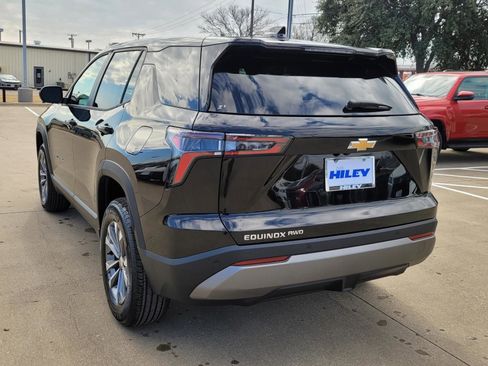 New 2026 Chevrolet Equinox LT image 3