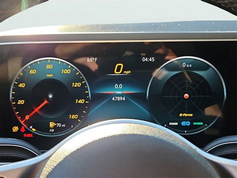 Used 2020 Mercedes-Benz GLE 450 4MATIC w/ Premium Package image 36