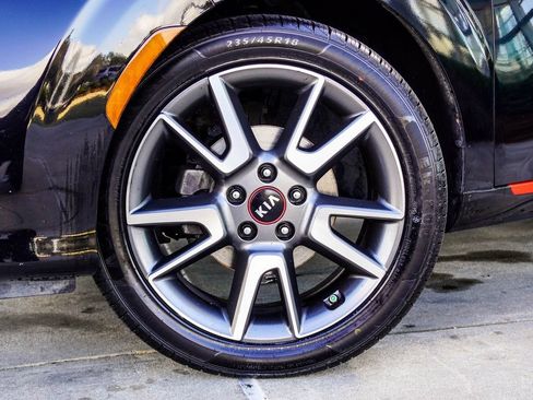 Used 2021 Kia Soul GT-Line FWD image 3