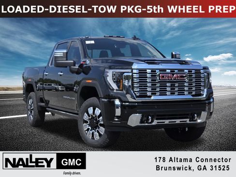 New 2026 GMC Sierra 2500 Denali w/ Denali Reserve Package AWD/4WD image 1