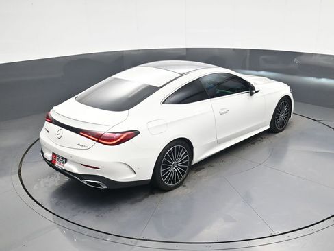 Used 2024 Mercedes-Benz CLE 300 4MATIC Coupe image 30