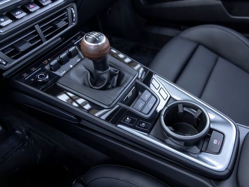 Certified 2026 Porsche 911 Carrera T RWD image 41