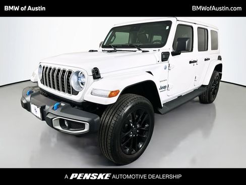 Used 2024 Jeep Wrangler Unlimited Sahara w/ Technology Group image 1