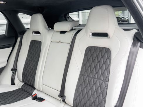 Used 2019 Jaguar F-PACE SVR AWD/4WD image 32