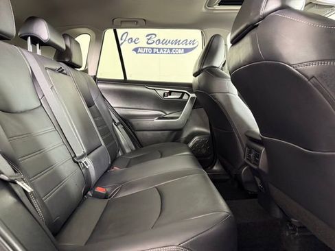 Used 2024 Toyota RAV4 XLE Premium image 20