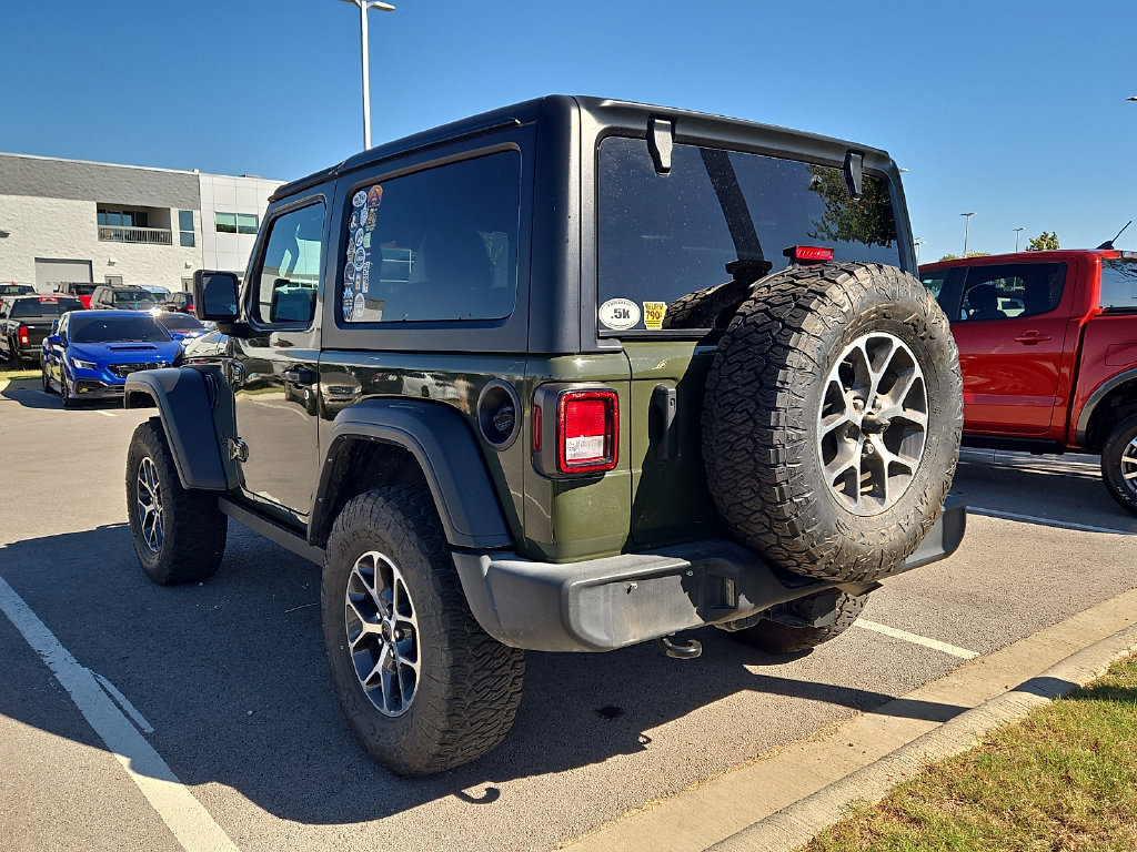 Used 2024 Jeep Wrangler Sport AWD/4WD image 2