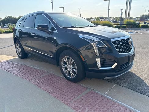 Used 2023 Cadillac XT5 Premium Luxury AWD/4WD image 3