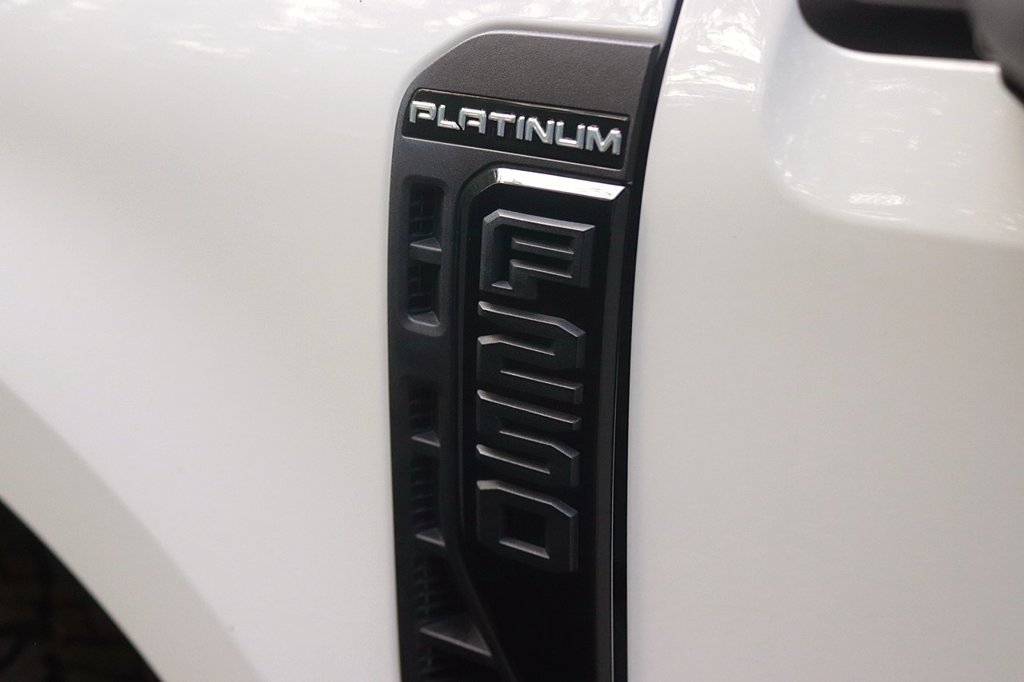 Used 2025 Ford F250 Platinum w/ Tremor Off-Road Package AWD/4WD image 11