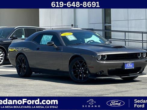 Used 2020 Dodge Challenger GT w/ Blacktop Package RWD image 1