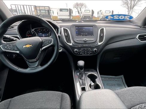 Used 2024 Chevrolet Equinox LT w/ LPO, Floor Liner Package image 16