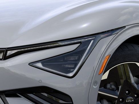 New 2025 Kia EV6 GT-Line image 11