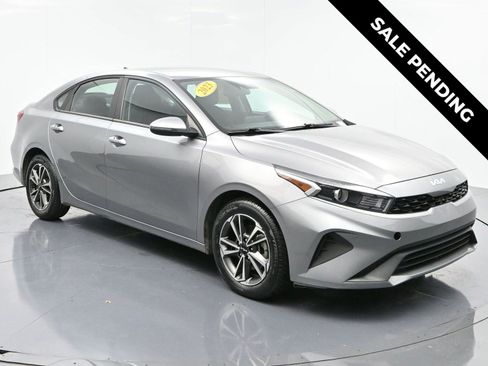 Used 2023 Kia Forte LXS w/ LXS Technology Package image 1
