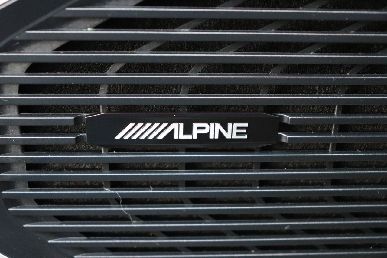 Used 2024 Jeep Wagoneer Series II AWD/4WD image 56