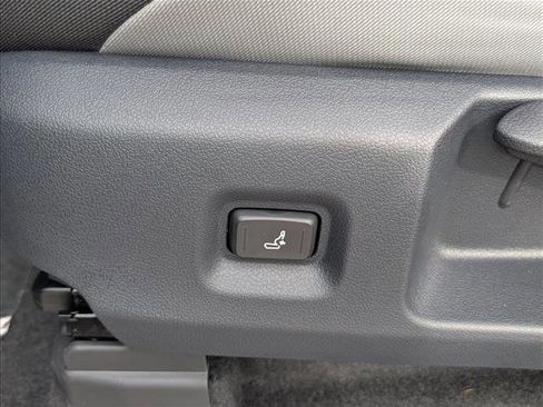 New 2025 Toyota Tacoma TRD Off-Road image 15